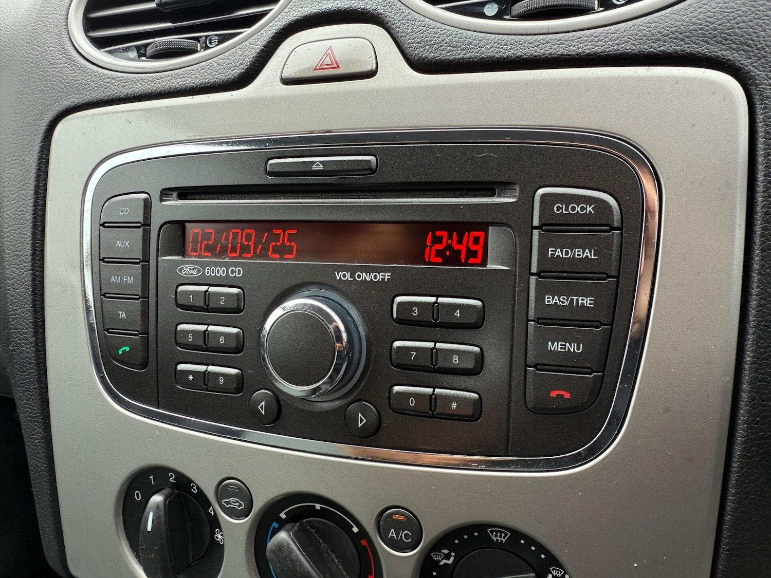 Used Ford Focus 2011 for sale - 77963695: Photo 15