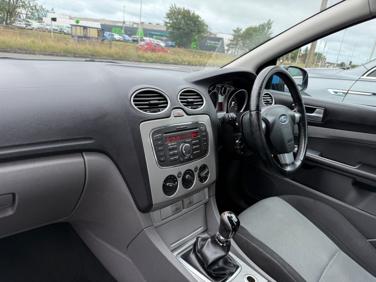 Used Ford Focus 2011 for sale - 77963695: Photo 9