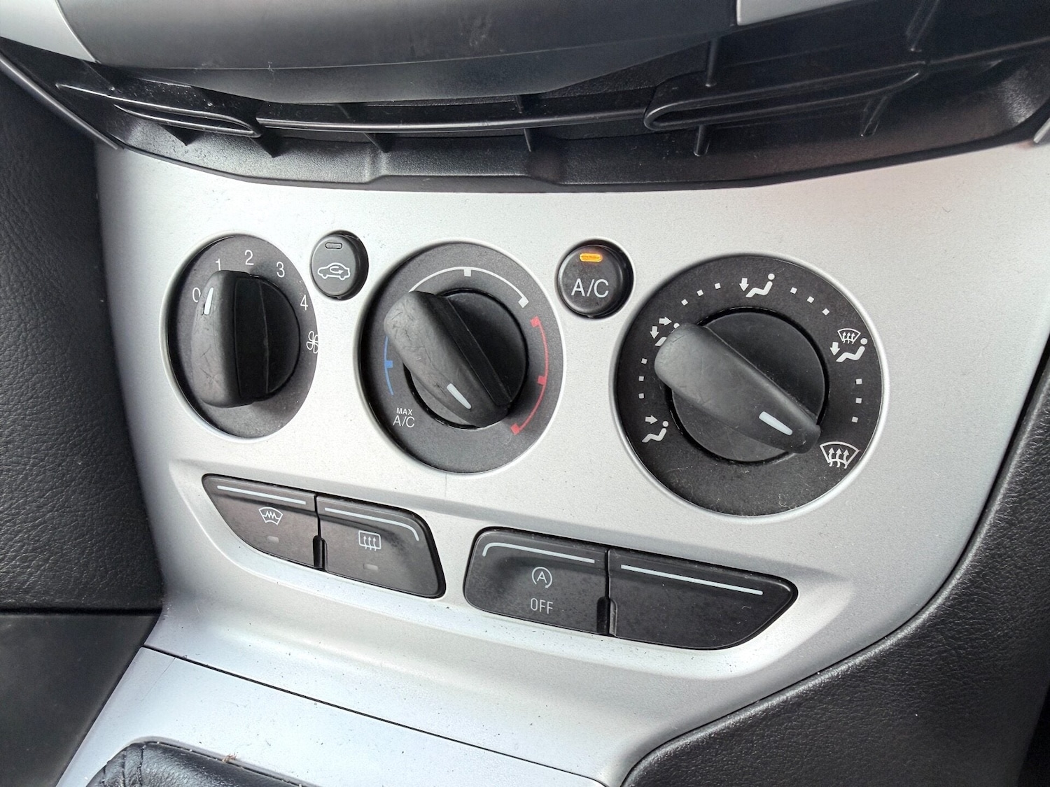 Used Ford Focus 2013 for sale - 77567412: Photo 12