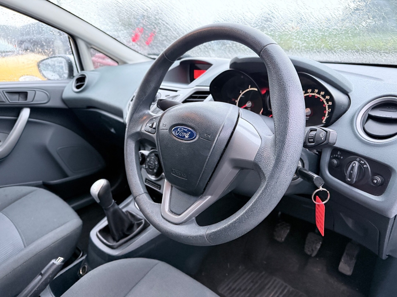 Used Ford Fiesta 2011 for sale - 77351284: Photo 10