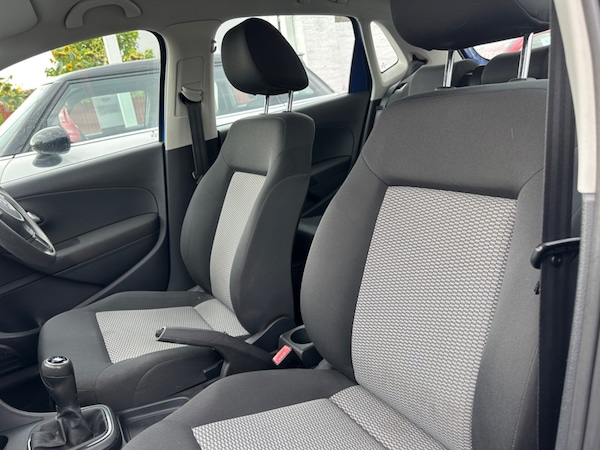 Used Volkswagen Polo 2010 for sale - 71918949: Photo 10