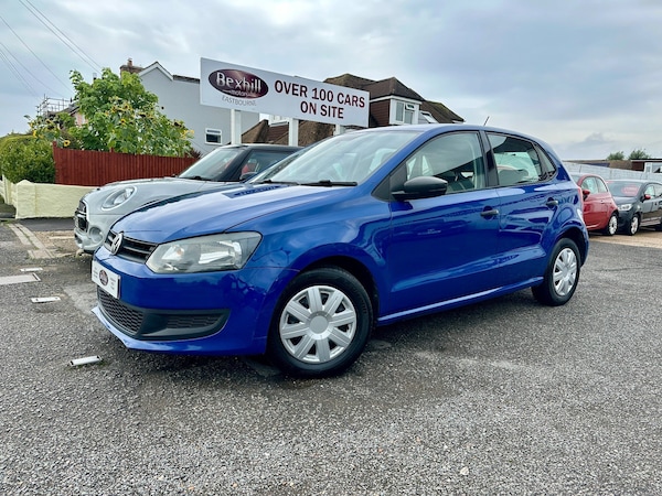 Used Volkswagen Polo 2010 for sale - 71918949: Photo 1