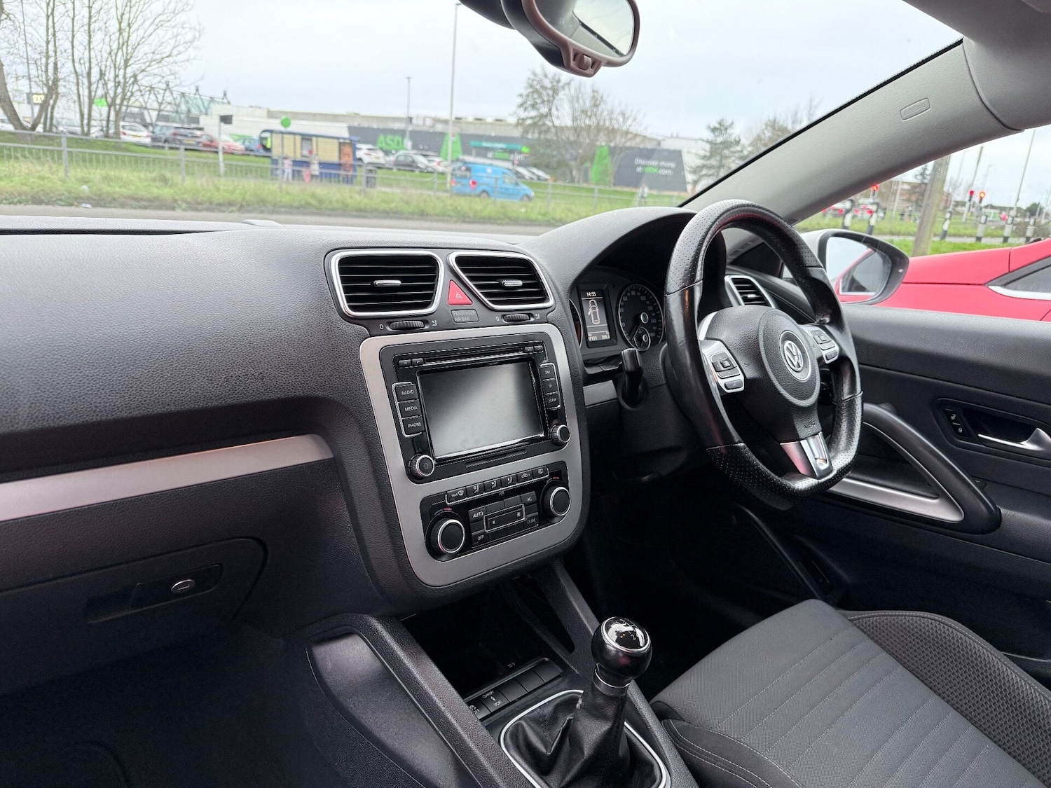 Used Volkswagen Scirocco 2012 for sale - 76569376: Photo 8