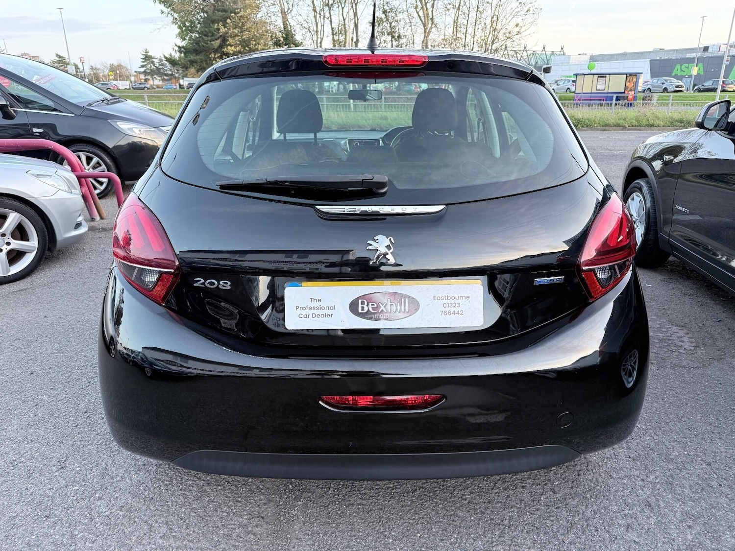 Used Peugeot 208 2016 for sale - 76379869: Photo 6