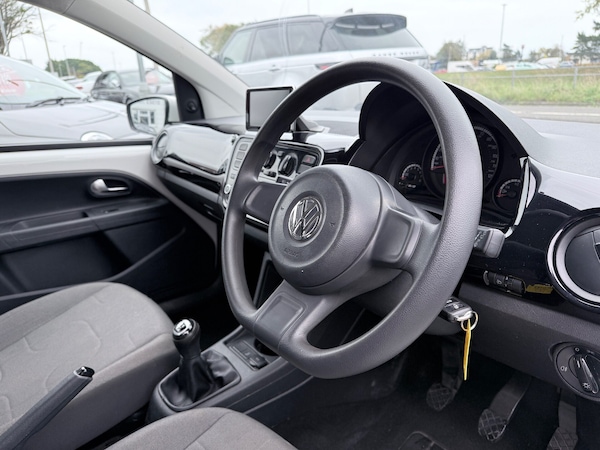 Used Volkswagen up! 2015 for sale - 76236476: Photo 9