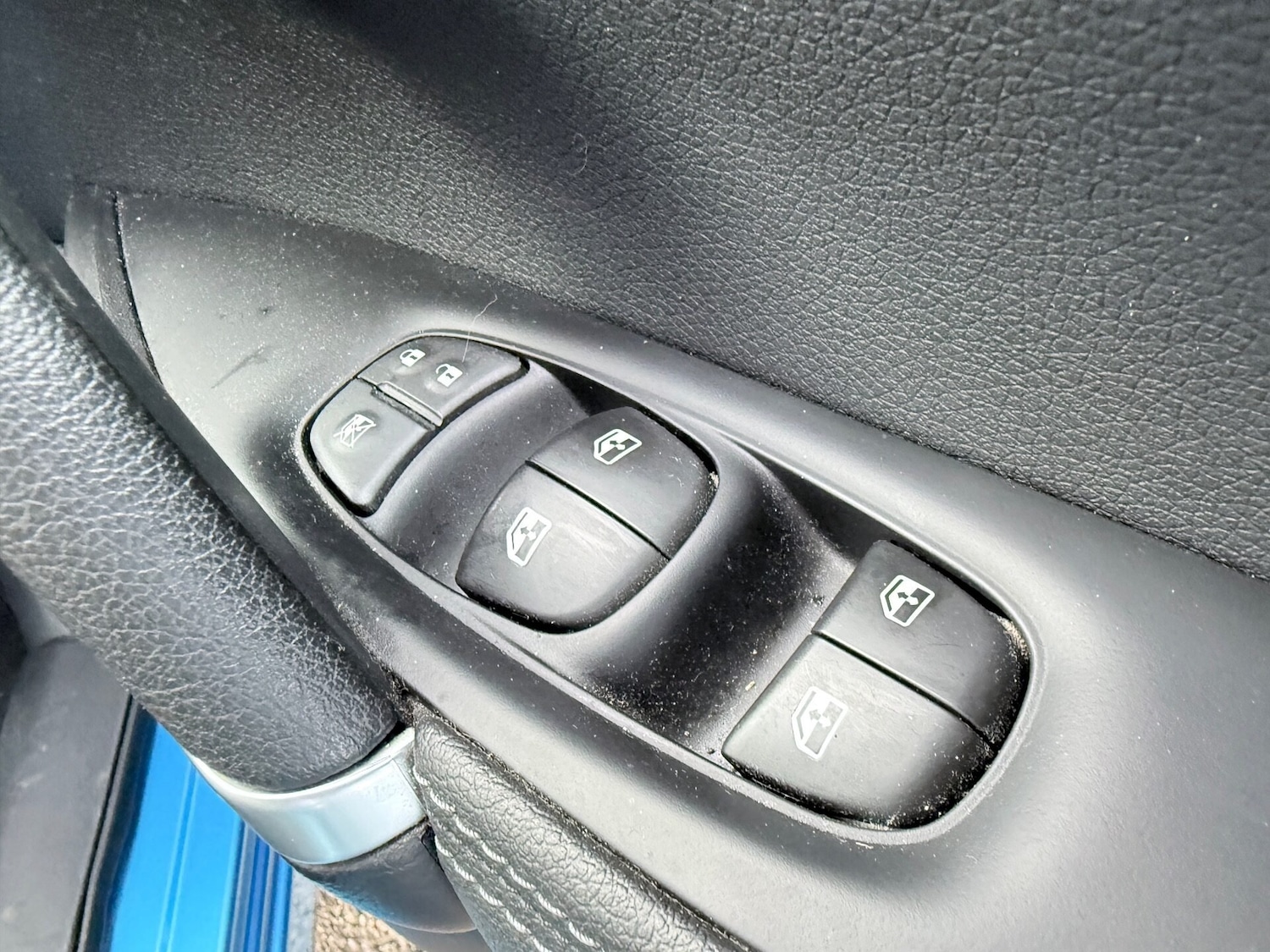 Used Nissan Qashqai 2018 for sale - 76518548: Photo 18