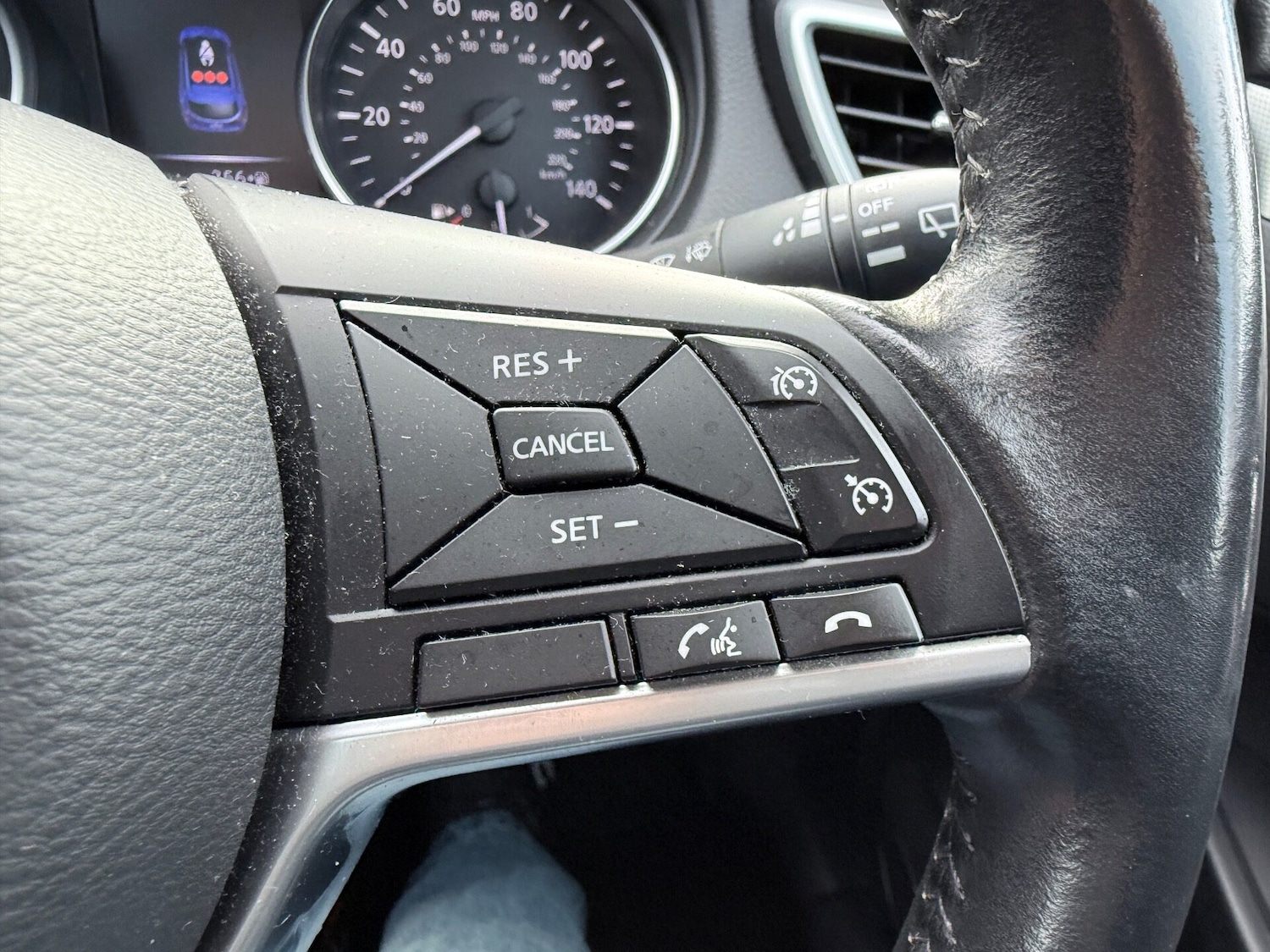 Used Nissan Qashqai 2018 for sale - 76518548: Photo 24