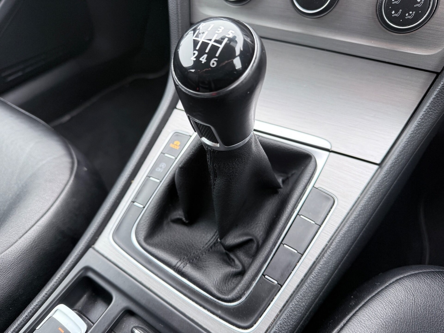 Used Volkswagen Golf 2014 for sale - 77742664: Photo 16