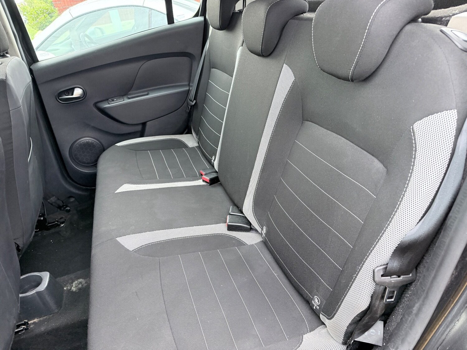 Used Dacia Sandero Stepway 2017 for sale - 77226218: Photo 11