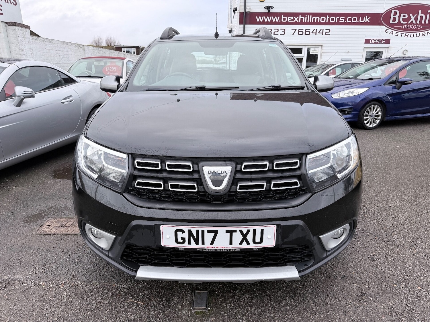 Used Dacia Sandero Stepway 2017 for sale - 77226218: Photo 3