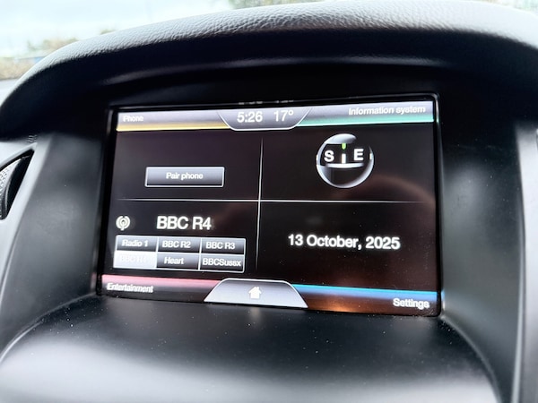 Used Ford Focus 2015 for sale - 76249349: Photo 13