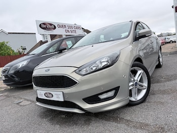 Used Ford Focus 2015 for sale - 76249349: Photo 2