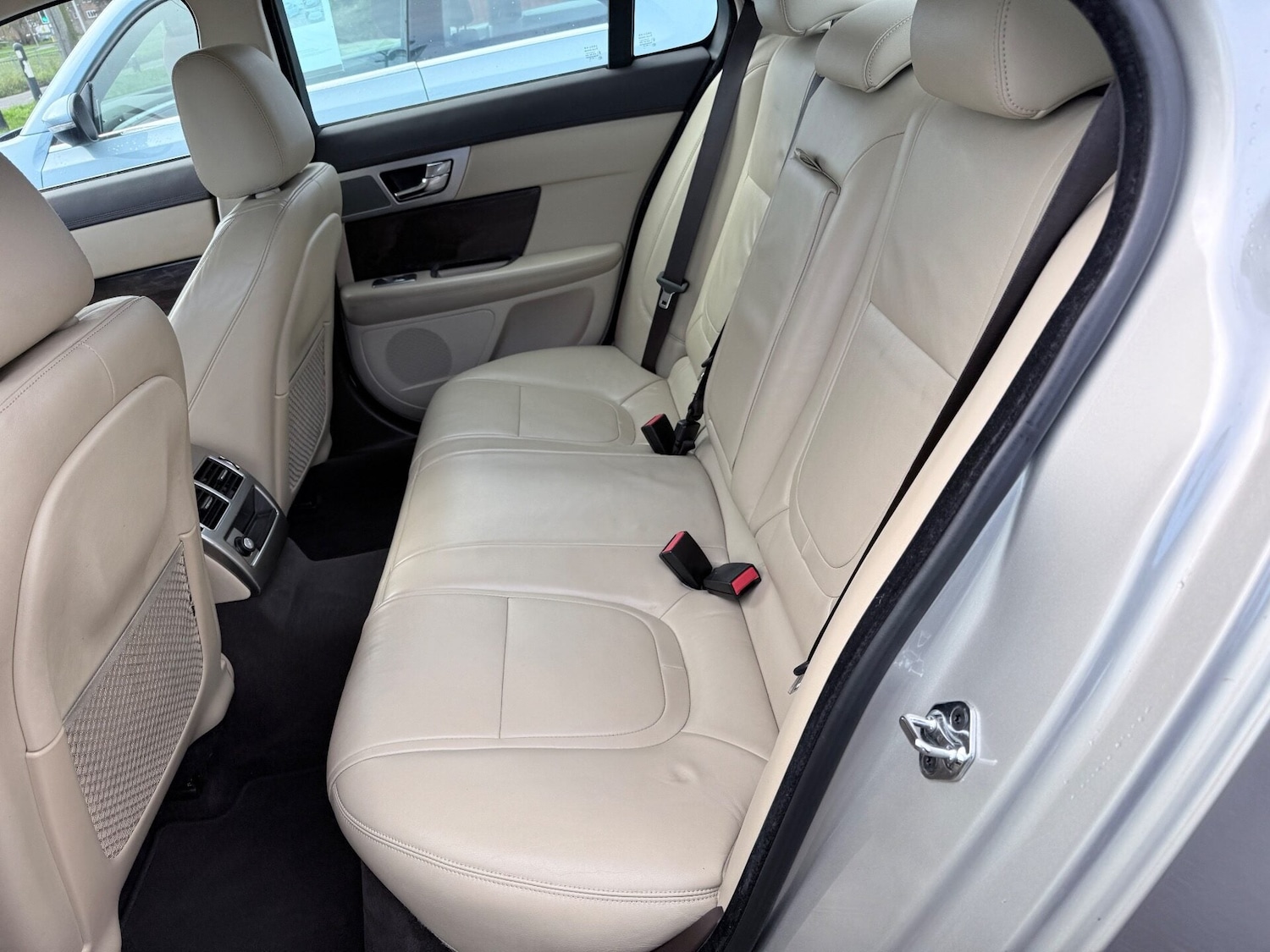 Used Jaguar XF 2011 for sale - 76776534: Photo 11