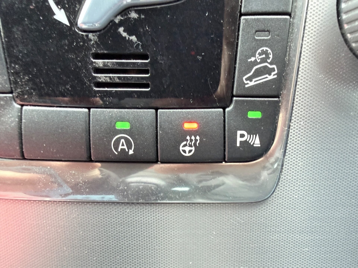 Used Volvo XC60 2016 for sale - 76558420: Photo 19