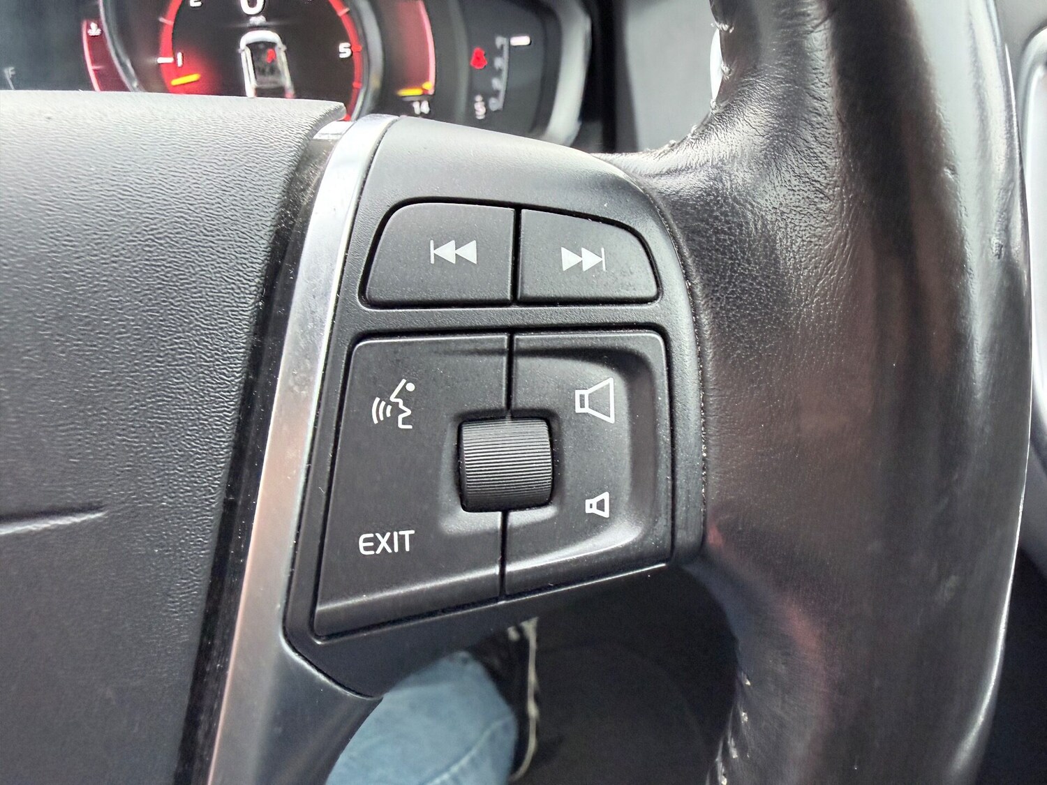 Used Volvo XC60 2016 for sale - 76558420: Photo 25