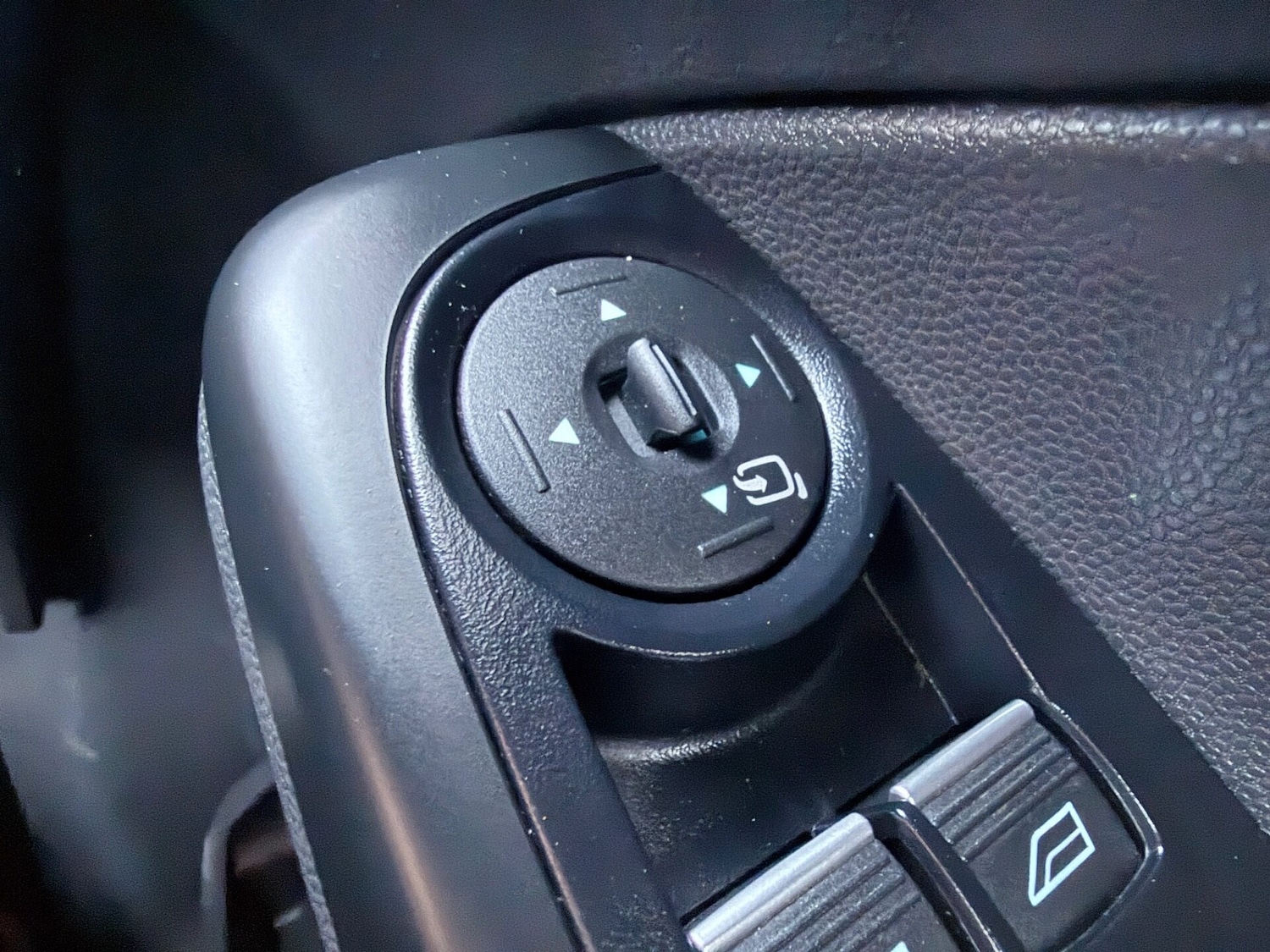 Used Ford Fiesta 2016 for sale - 77689402: Photo 26