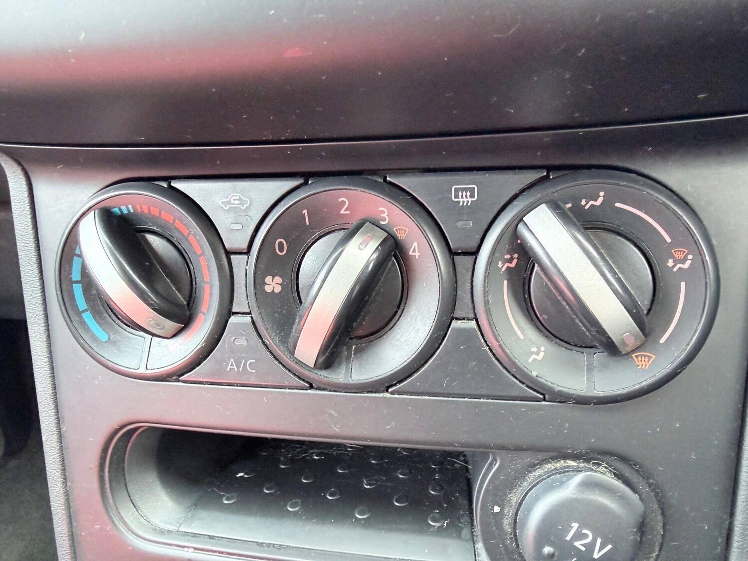 Used Nissan Qashqai 2010 for sale - 77168674: Photo 13