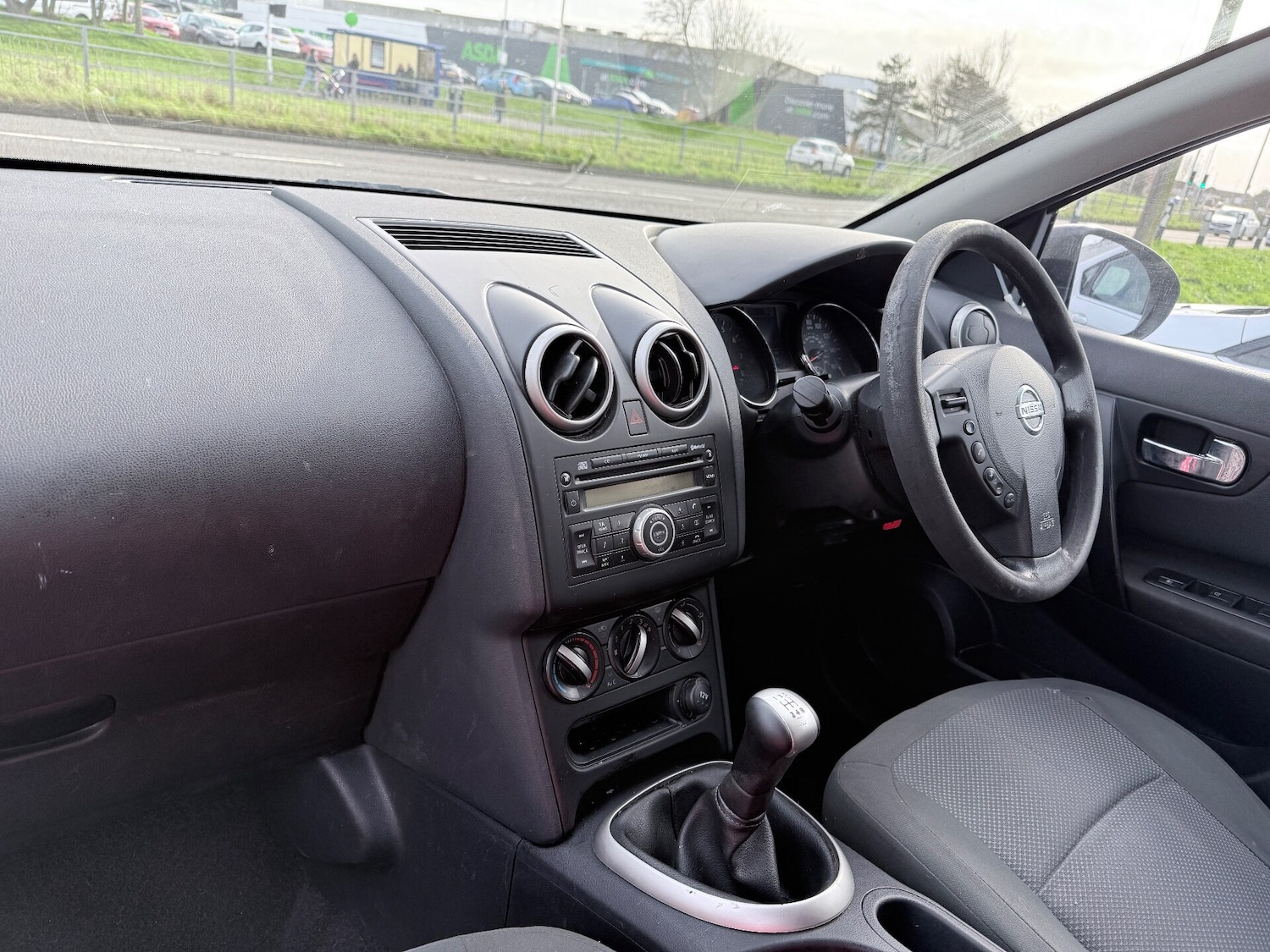 Used Nissan Qashqai 2010 for sale - 77168674: Photo 8