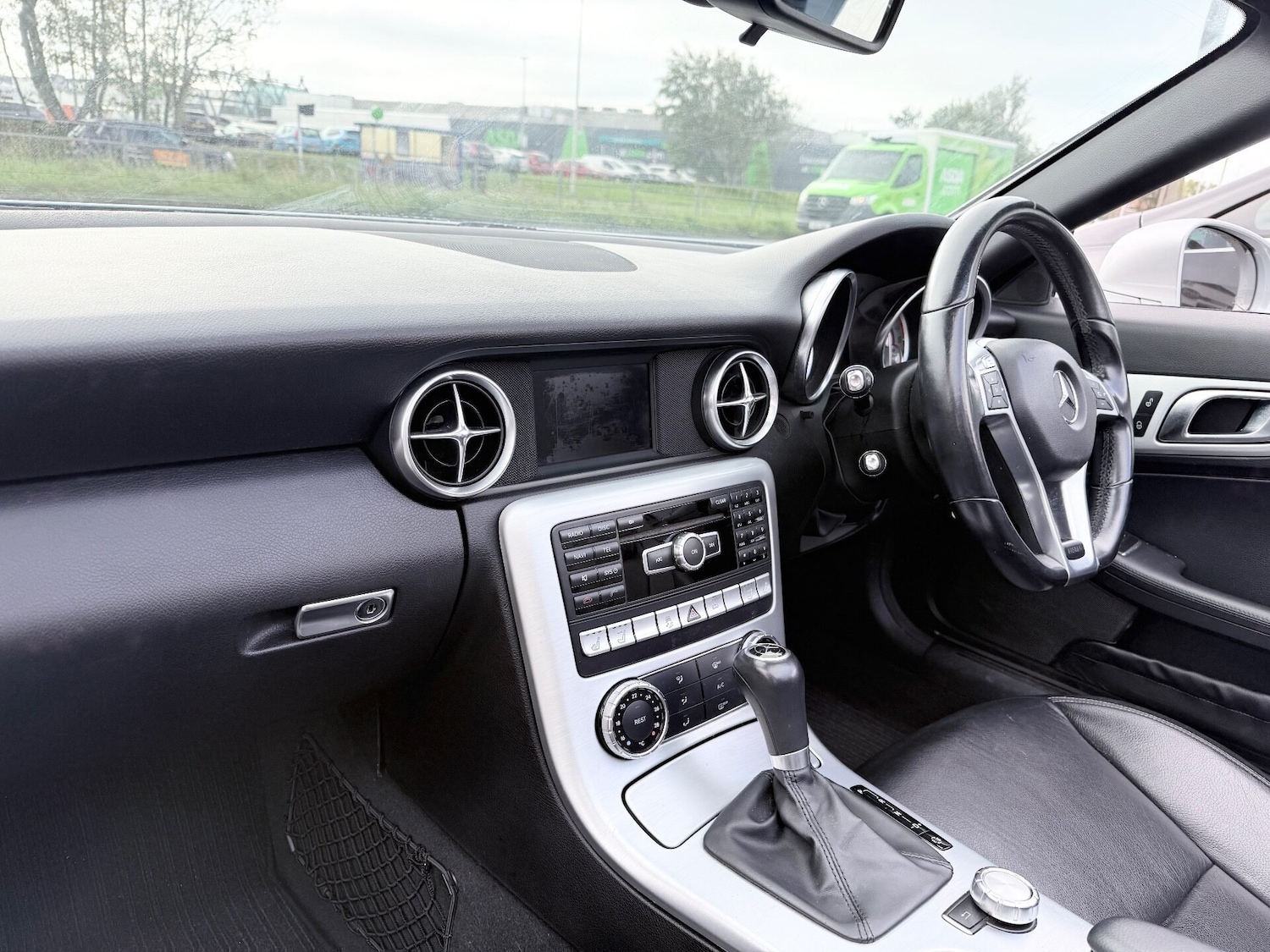 Used Mercedes-Benz SLK 2013 for sale - 76275230: Photo 10