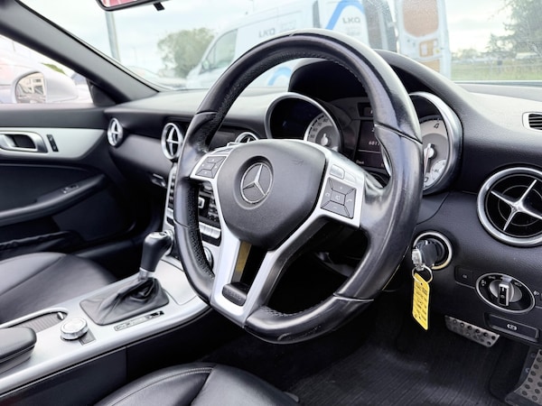 Used Mercedes-Benz SLK 2013 for sale - 76275230: Photo 11