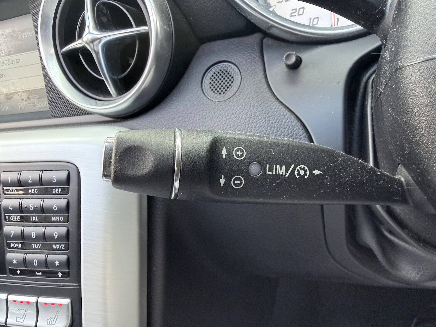 Used Mercedes-Benz SLK 2013 for sale - 76275230: Photo 22