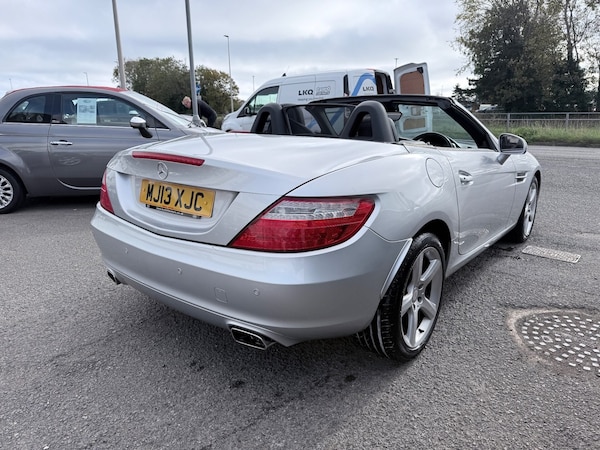Used Mercedes-Benz SLK 2013 for sale - 76275230: Photo 5