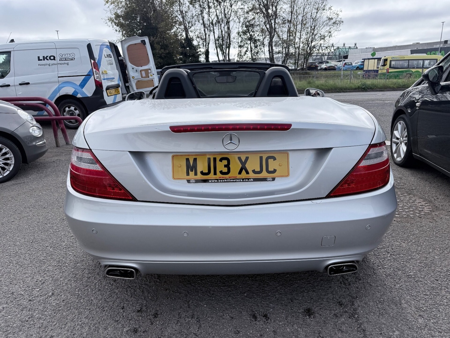 Used Mercedes-Benz SLK 2013 for sale - 76275230: Photo 6