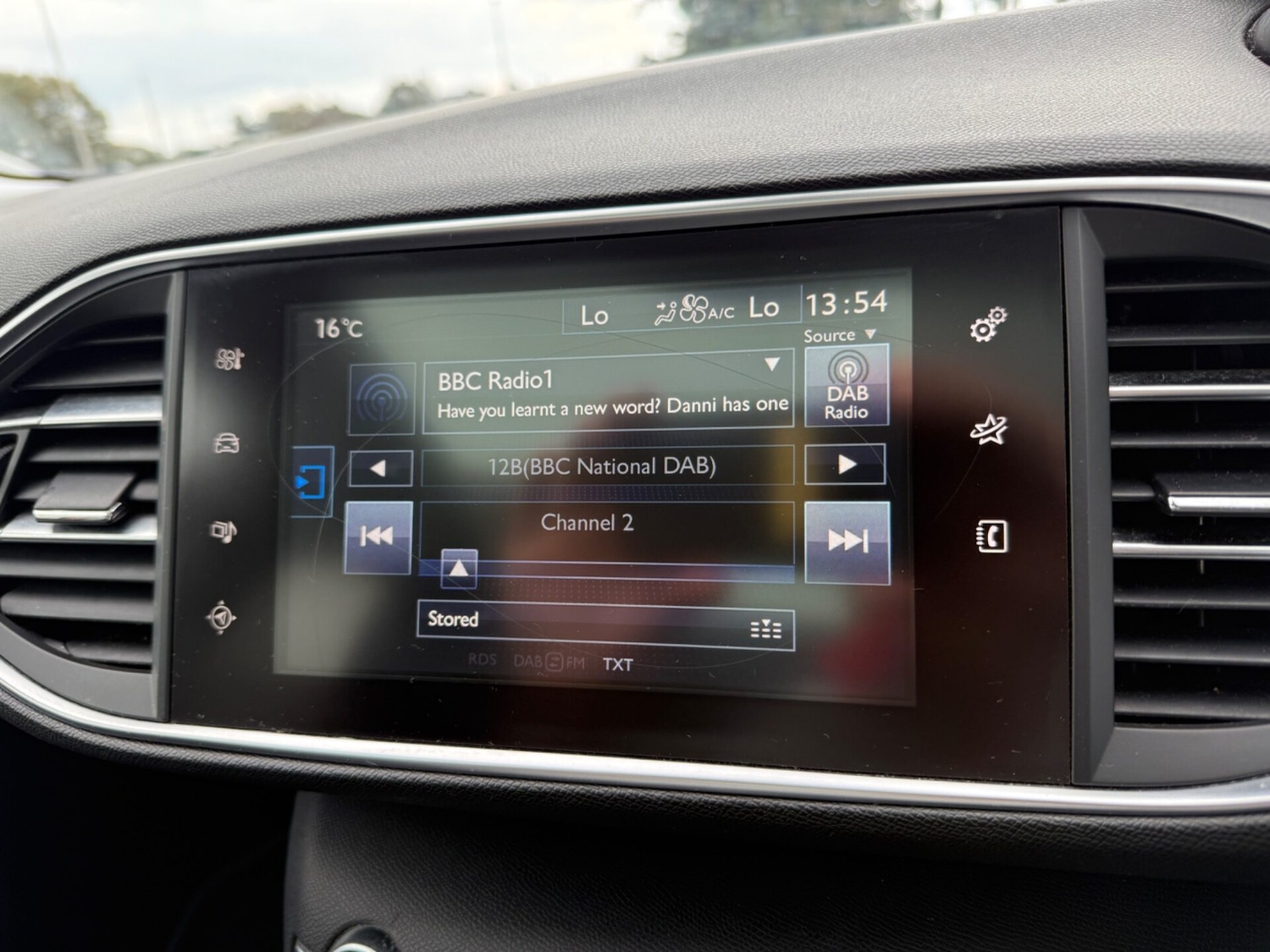 Used Peugeot 308 2014 for sale - 75426099: Photo 19