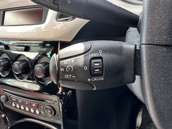 Used Citroen DS3 2011 for sale - 71064984: Photo 16