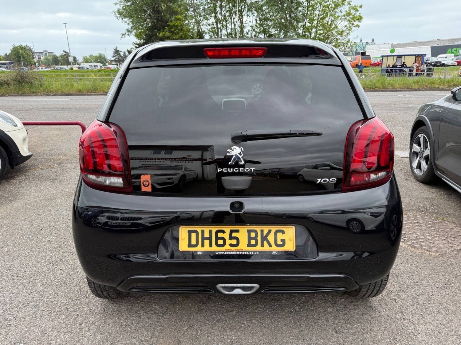 Vehicle 6