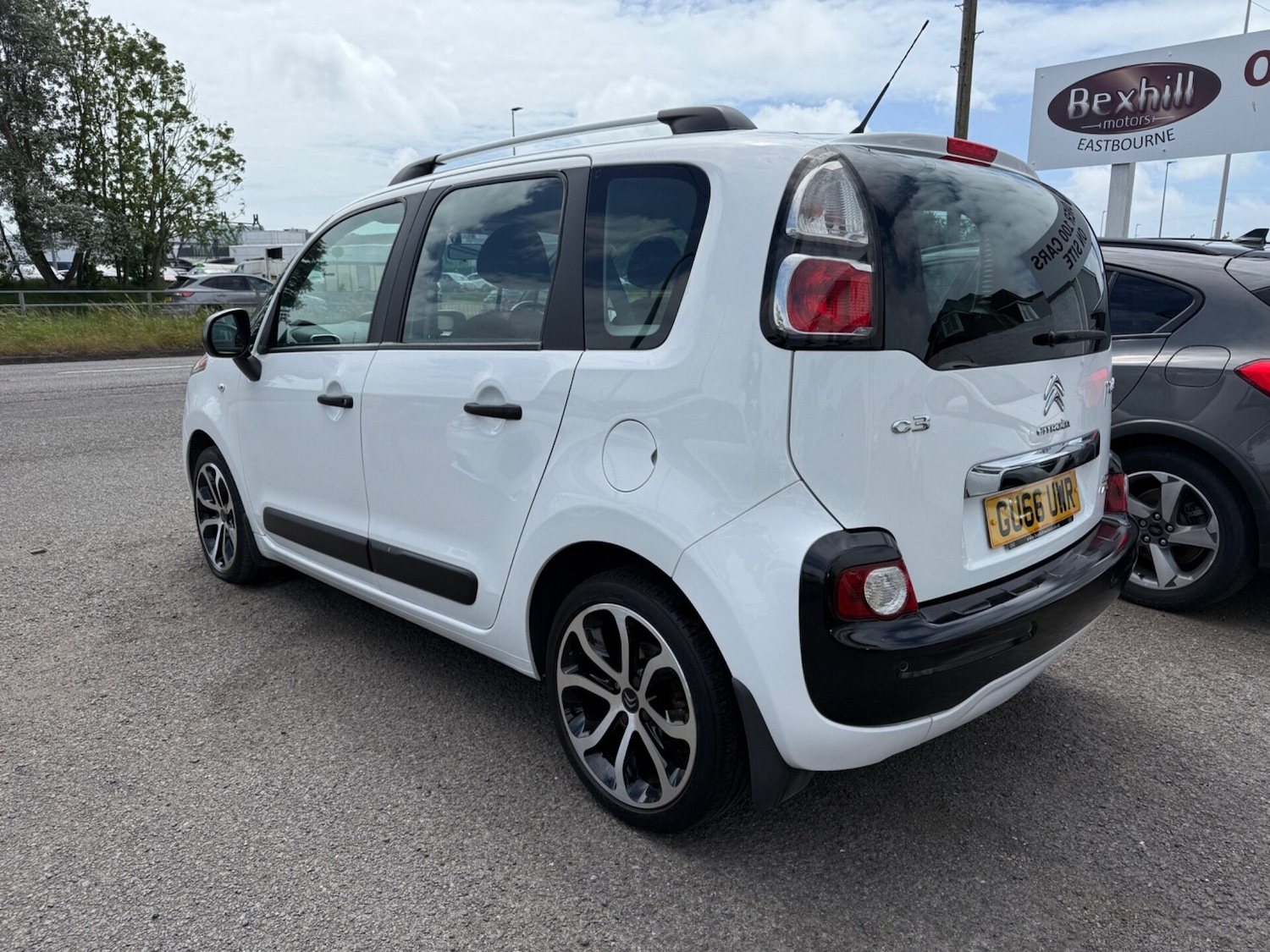 Vehicle 7