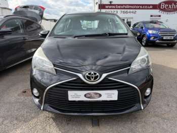 Used Toyota Yaris 2015 for sale - 74825561: Photo