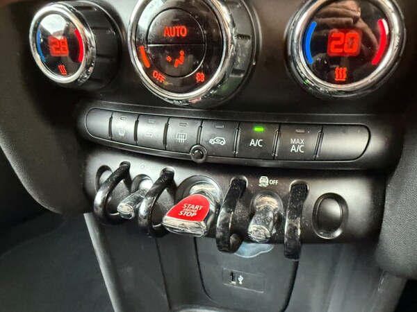Used MINI Hatch 2018 for sale - 73303001: Photo 19