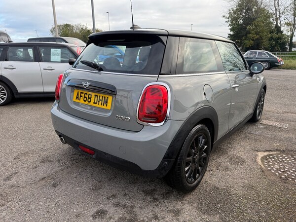 Used MINI Hatch 2018 for sale - 73303001: Photo 5