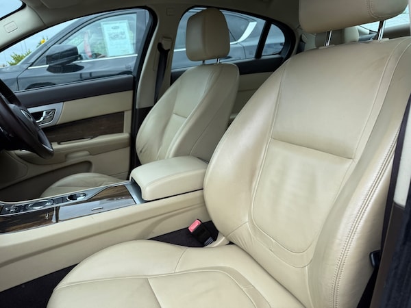 Used Jaguar XF 2011 for sale - 75500162: Photo 11