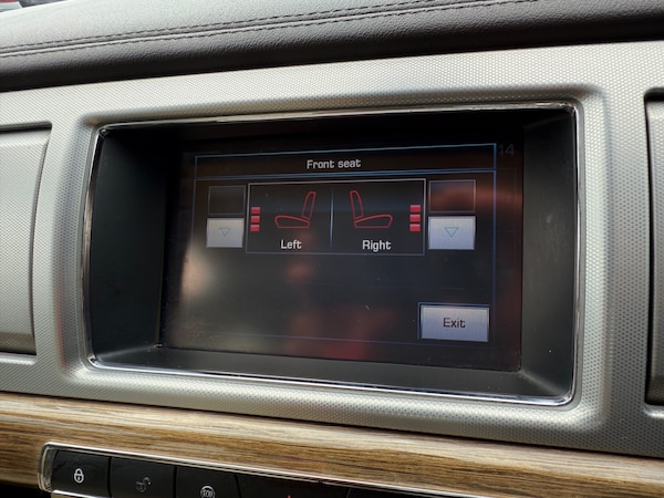 Used Jaguar XF 2011 for sale - 75500162: Photo 17