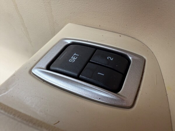 Used Jaguar XF 2011 for sale - 75500162: Photo 22
