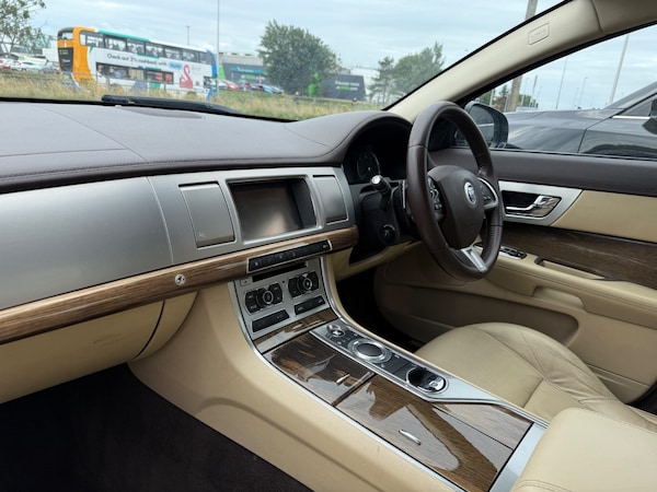 Used Jaguar XF 2011 for sale - 75500162: Photo 9