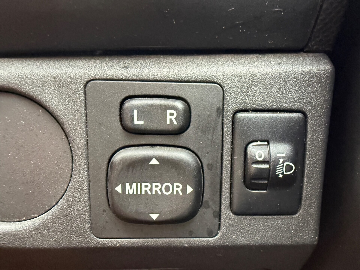 Used Toyota Yaris 2010 for sale - 76292356: Photo 17