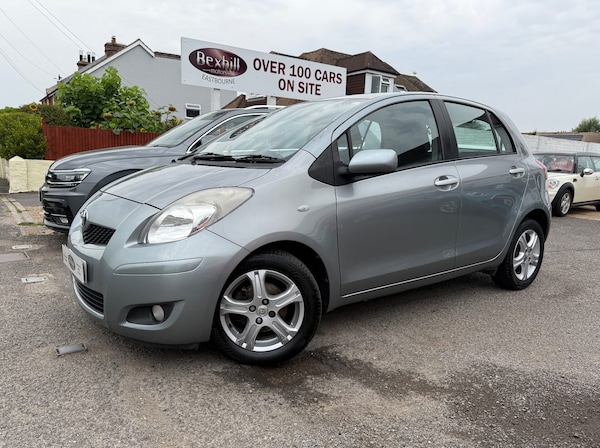 Used Toyota Yaris 2010 for sale - 76292356: Photo 1