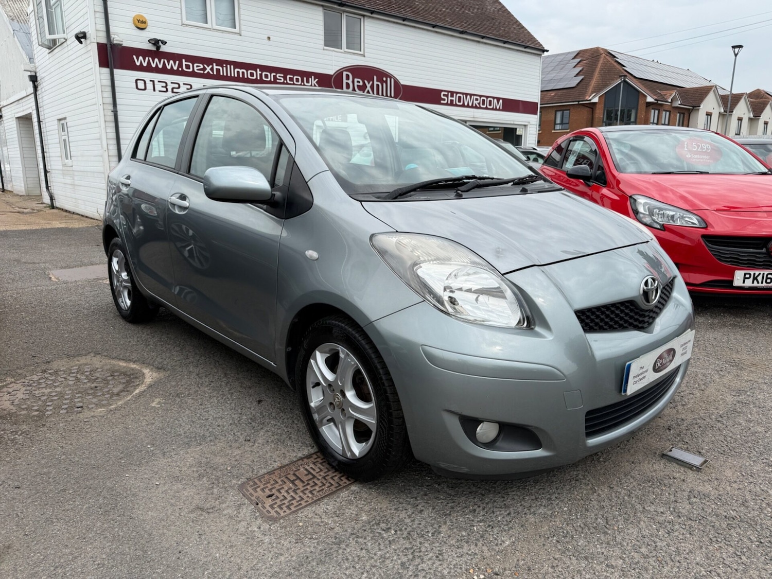 Used Toyota Yaris 2010 for sale - 76292356: Photo 4