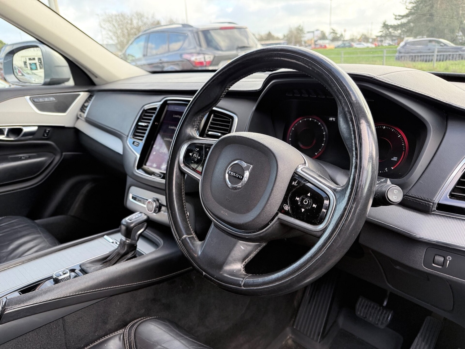 Used Volvo XC90 2015 for sale - 77199324: Photo 10