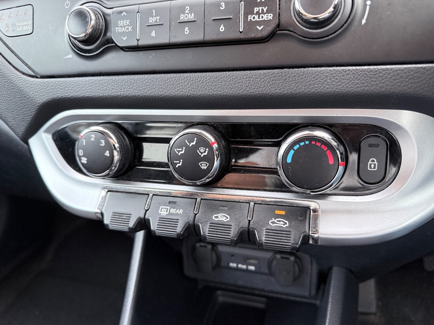 Used Kia Rio 2015 for sale - 76097029: Photo 12