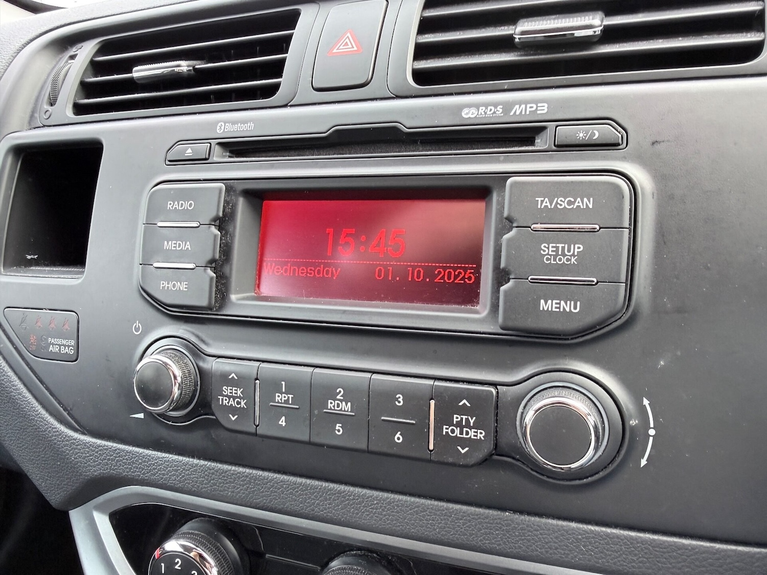 Used Kia Rio 2015 for sale - 76097029: Photo 14