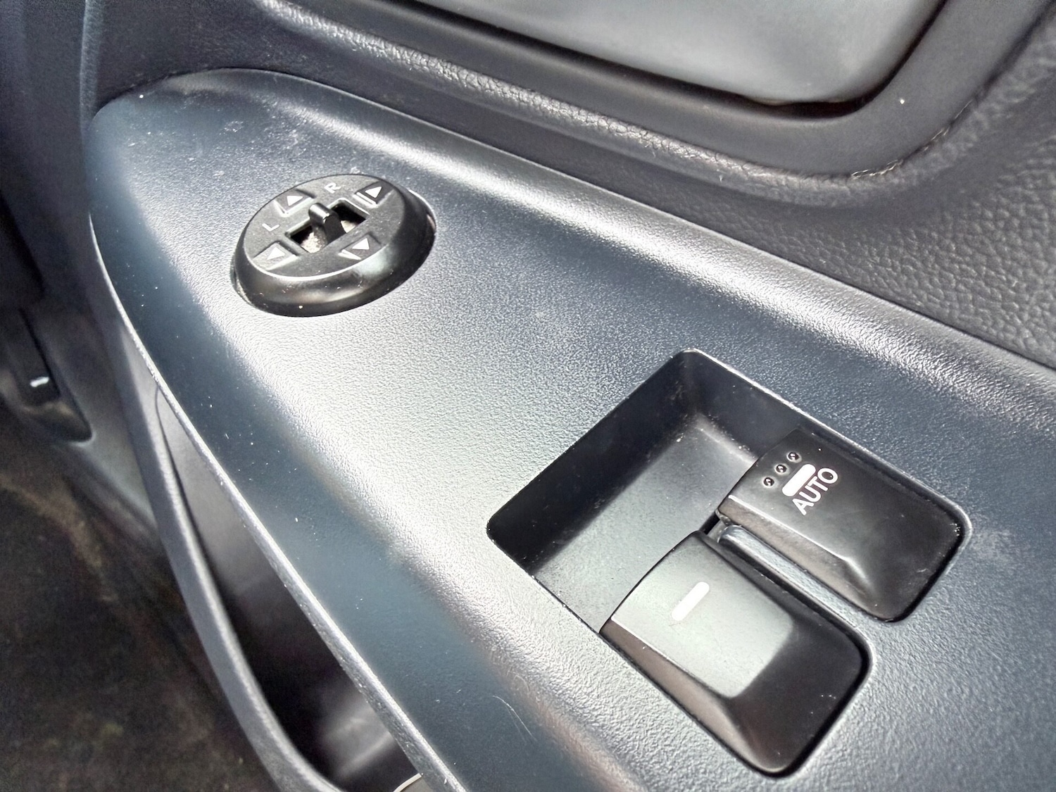 Used Kia Rio 2015 for sale - 76097029: Photo 18