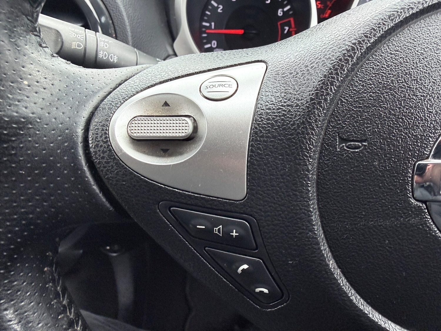 Used Nissan Juke 2012 for sale - 76600025: Photo 17