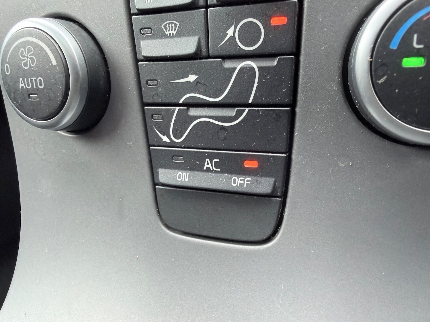 Used Volvo V50 2008 for sale - 77579676: Photo 15