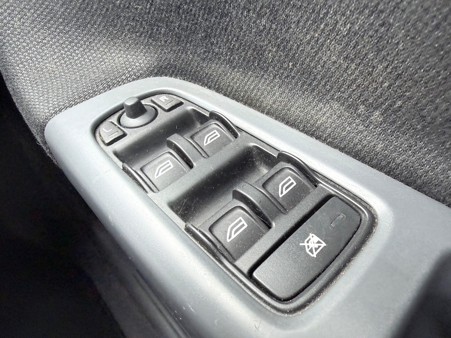 Used Volvo V50 2008 for sale - 77579676: Photo 18