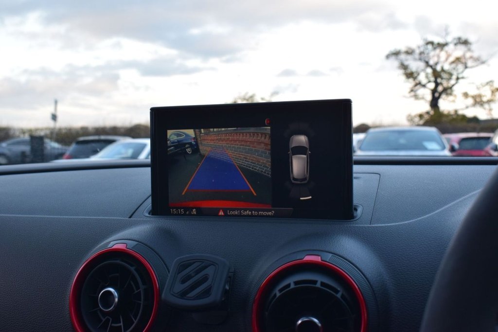 Used Audi RS3 2018 for sale - 76535536: Photo 23