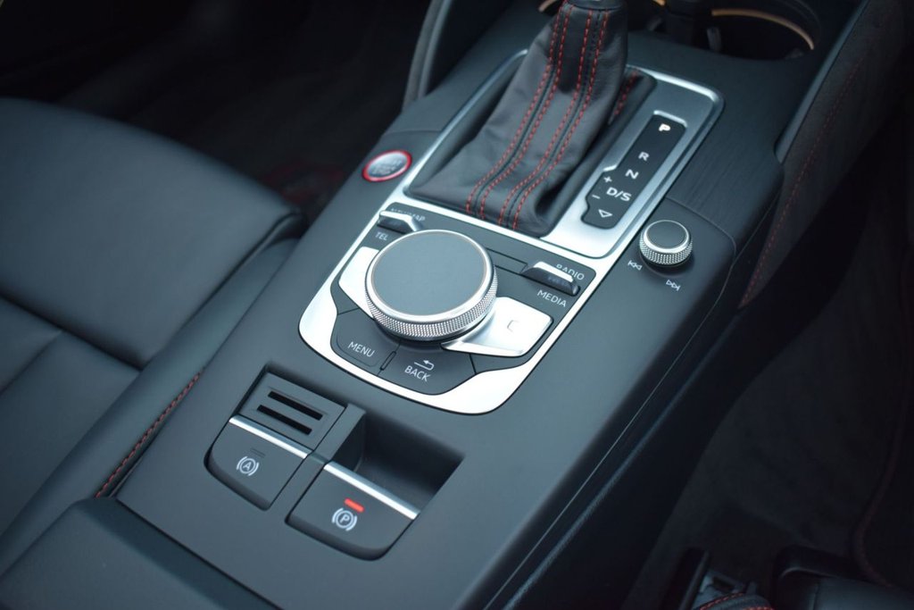 Used Audi RS3 2018 for sale - 76535536: Photo 25